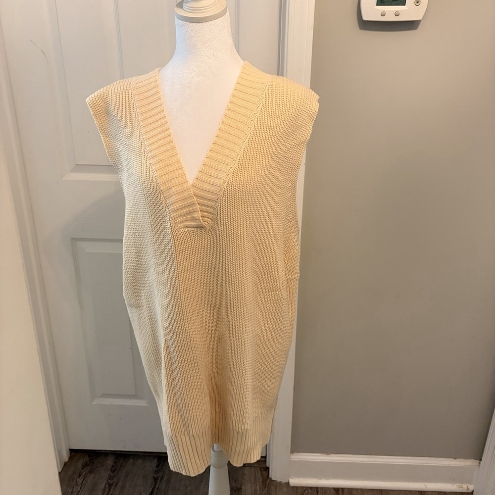 Oversized Chunky Knit‎ V-Neck Sweater Vest Vanilla Ivory Cream XL Quiet Luxury
